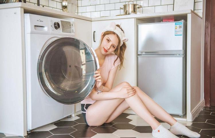 用户需求与午夜福利人妻发展